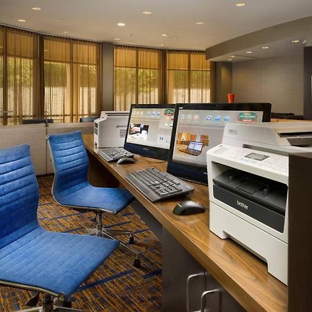 Courtyard By Marriott San Antonio Seaworld/Lackland מראה חיצוני תמונה