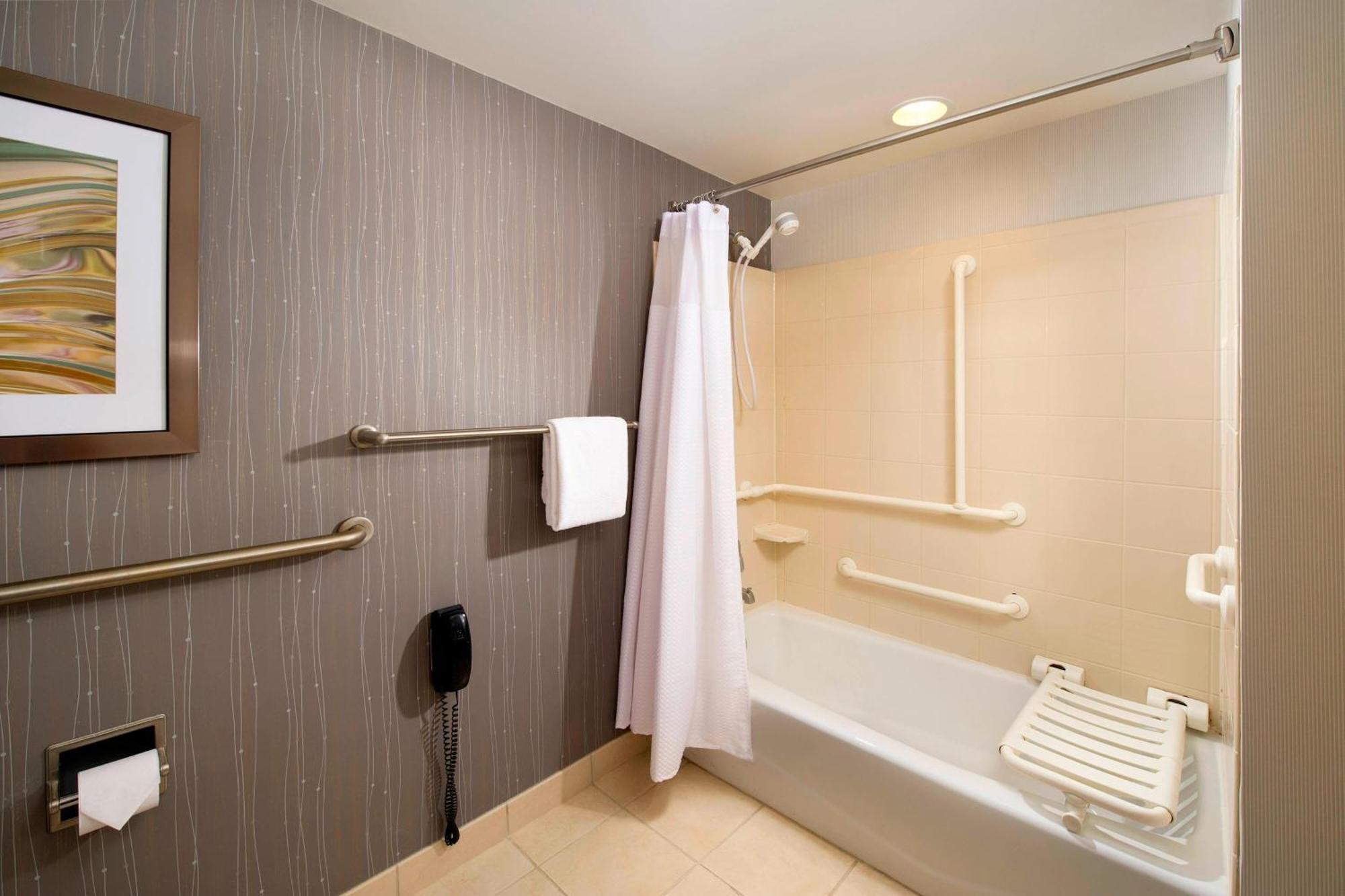 Courtyard By Marriott San Antonio Seaworld/Lackland מראה חיצוני תמונה