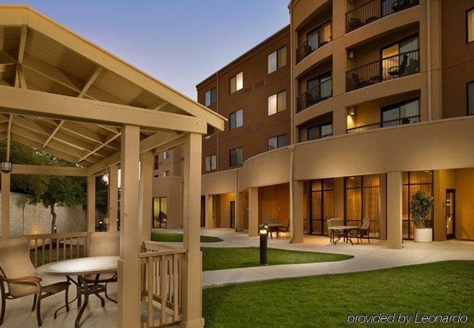 Courtyard By Marriott San Antonio Seaworld/Lackland מראה חיצוני תמונה